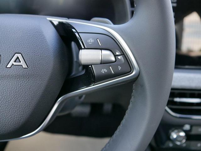Skoda Scala Selection 1.0 TSI DSG*LED*PDC*SHZ*NAVI-ÜBER-SMARTLINK*TEMPOMAT 