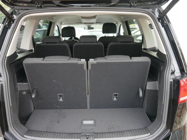 Volkswagen Touran Comfortline People 1.5 TSI DSG COMFORTLINE*ACC*LED*PDC*KAMERA*NAVI*SHZ* 7-SITZER 17-ZOLL 