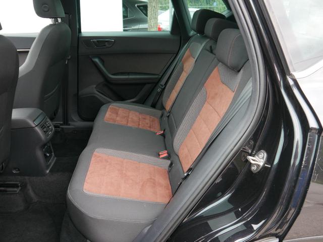 Seat Ateca 4DRIVE XCELLENCE 1.4 ECO TSI XCELLENCE*NAVI*ACC*PDC*KAMERA*LED*SHZ*AHK*PANORAMA-DACH*19-ZOLL 