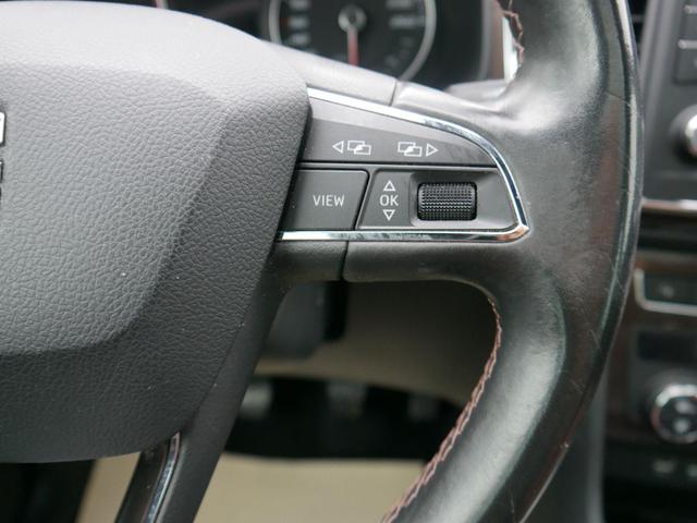 Seat Ateca 4DRIVE XCELLENCE 1.4 ECO TSI XCELLENCE*NAVI*ACC*PDC*KAMERA*LED*SHZ*AHK*PANORAMA-DACH*19-ZOLL 