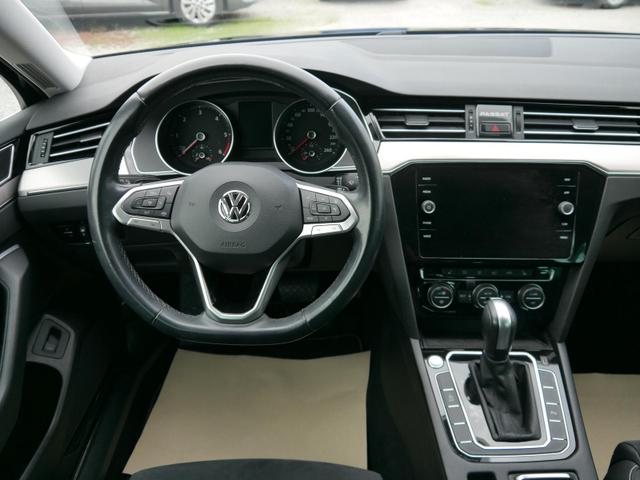 Volkswagen Passat Variant Elegance 2.0 TDI DPF DSG ELEGANCE** AHK * ACC WINTERPAKET MATRIX-LED ALCANTARA/LEDER 