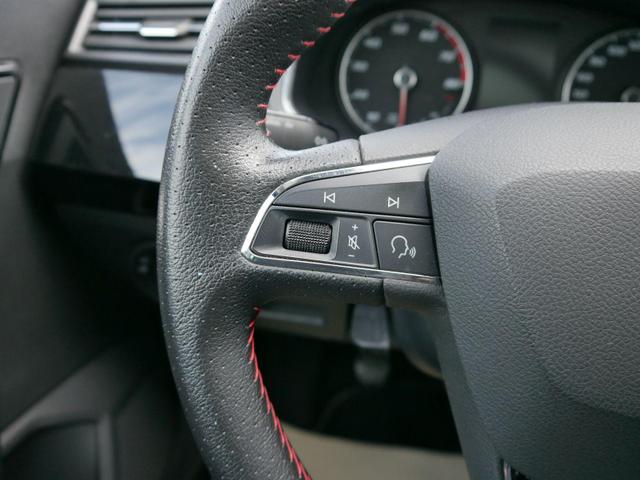 Seat Ibiza FR 1.0 ECO-TSI FR*NAVI*PDC*KAMERA*LED*SHZ*KLIMA*TEMPOMAT*PANORAMA-DACH*18-ZOLL 