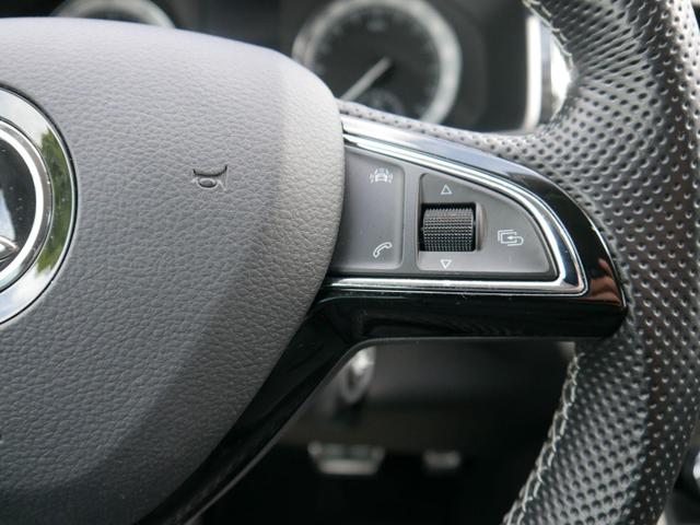 Skoda Kodiaq STYLE PLUS 1.4 TSI DSG 4x4 * ACC RÜCKFAHRKAMERA NAVI LED-SCHEINWERFER 