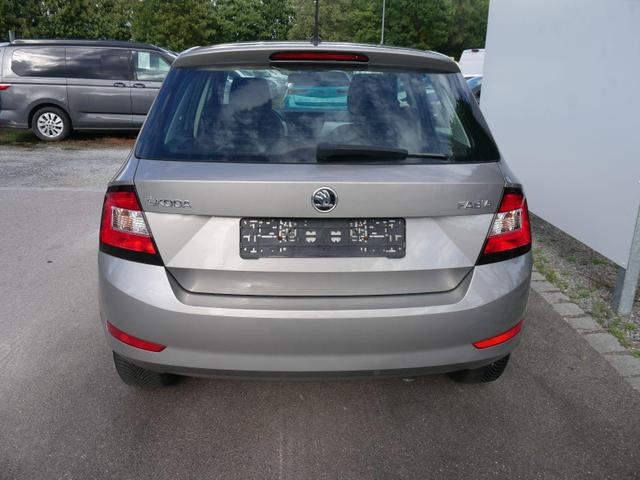 Skoda Fabia - III 1.0 MPI SMART AMBITION * SHZG FACELIFT SITZHEIZUNG KLIMA 15-ZOLL
