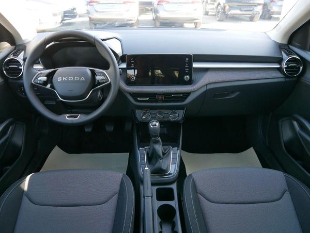 Skoda Fabia Selection 1.0 TSI *PDC-HI*LED*SHZ*NAVI-&Uuml;BER-SMARTLINK*KLIMA*BLUETOOTH 