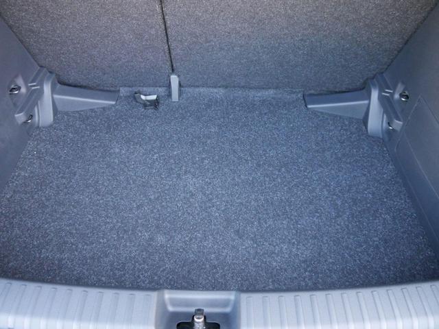 Skoda Fabia Selection 1.0 TSI *NAVI-ÜBER-SMARTLINK*LED*PDC-HI*SHZ*KLIMA*BLUETOOTH 