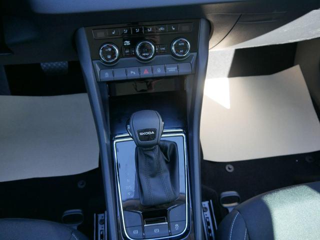 Skoda Karoq Edition Selection 130 Jahre 1,5 TSI DSG*NAVI-ÜBER-SMARTLINK*PDC*KAMERA*LED*SHZ*TEMPOMAT 