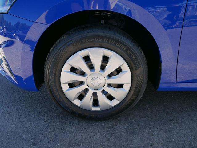 Skoda Fabia Selection 1,0 MPI SELECTION*LED*PDC-HI*SHZ*KLIMA*TEMPOMAT*BLUETOOTH*ISOFIX 