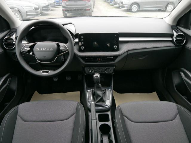 Skoda Fabia Selection 1.0 TSI *NAVI-ÜBER-SMARTLINK*LED*PDC-HI*SHZ*KLIMA*BLUETOOTH 