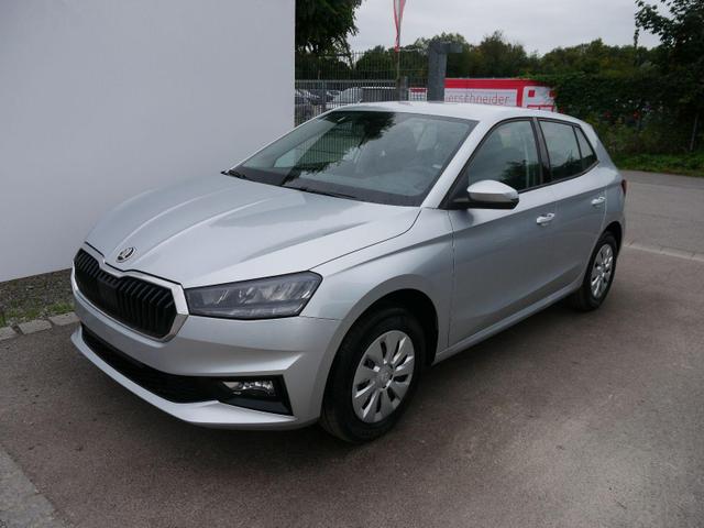 Skoda Fabia - Selection 1.0 TSI *NAVI-ÜBER-SMARTLINK*LED*PDC-HI*SHZ*KLIMA*BLUETOOTH