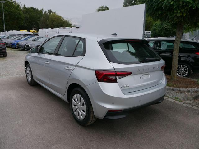 Skoda Fabia Selection 1.0 TSI *NAVI-ÜBER-SMARTLINK*LED*PDC-HI*SHZ*KLIMA*BLUETOOTH 