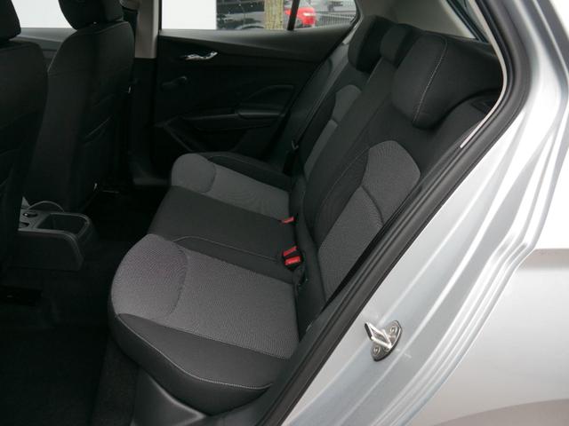Skoda Fabia Selection 1.0 TSI *NAVI-ÜBER-SMARTLINK*LED*PDC-HI*SHZ*KLIMA*BLUETOOTH 
