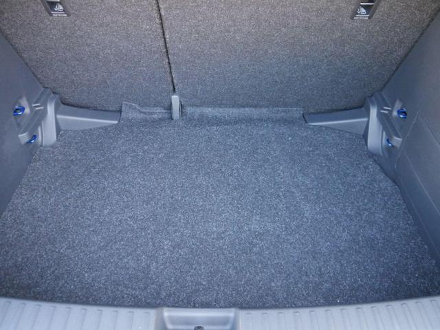 Skoda Fabia Selection 1.0 TSI *NAVI-ÜBER-SMARTLINK*LED*PDC-HI*SHZ*KLIMA*BLUETOOTH 