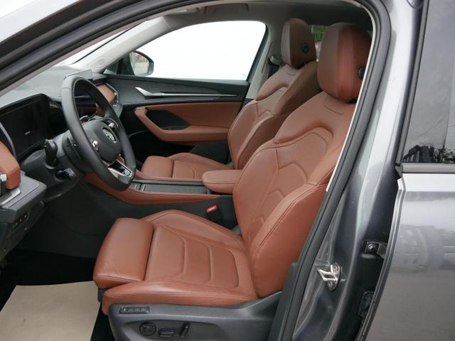 Skoda Kodiaq Selection 1.5 TSI mHEV DSG*NAVI*PDC*KAMERA*LED*SHZ*PONORAMA*7SITZER*19-ZOLL 
