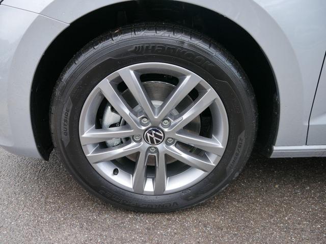 Touran Highline MARATON 2.0 TDI BMT DSG *MARATON*HIGHLINE*ACC*PDC*KAMERA*LED*NAVI*SHZ*7-SITZER*17-ZOLL 