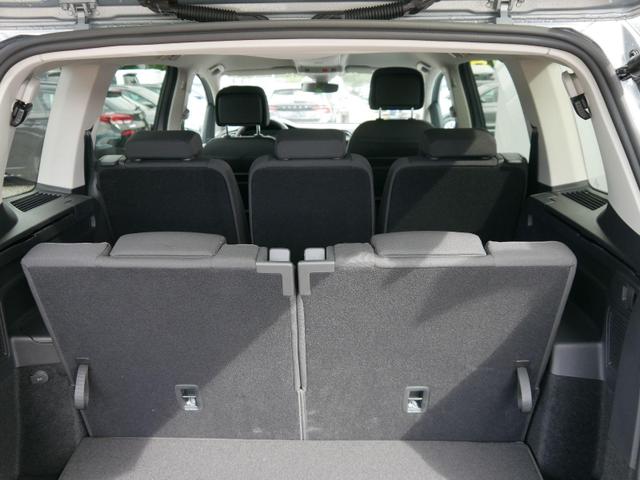 Touran Highline MARATON 2.0 TDI BMT DSG *MARATON*HIGHLINE*ACC*PDC*KAMERA*LED*NAVI*SHZ*7-SITZER*17-ZOLL 