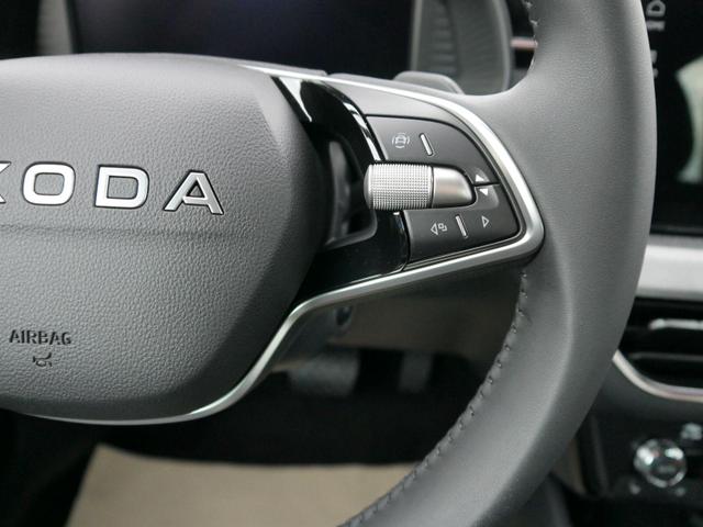 Skoda Kamiq 130 Jahre Premium 1,5 TSI DSG*KAMERA*PDC*SMARTLINK*AHK-SCHWENKBAR*LED*SHZ* 