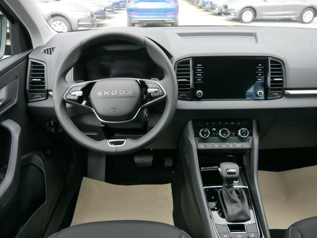 Skoda Karoq Edition Selection 130 Jahre 1,5 TSI DSG*NAVI-ÜBER-SMARTLINK*PDC*KAMERA*LED*SHZ*TEMPOMAT 