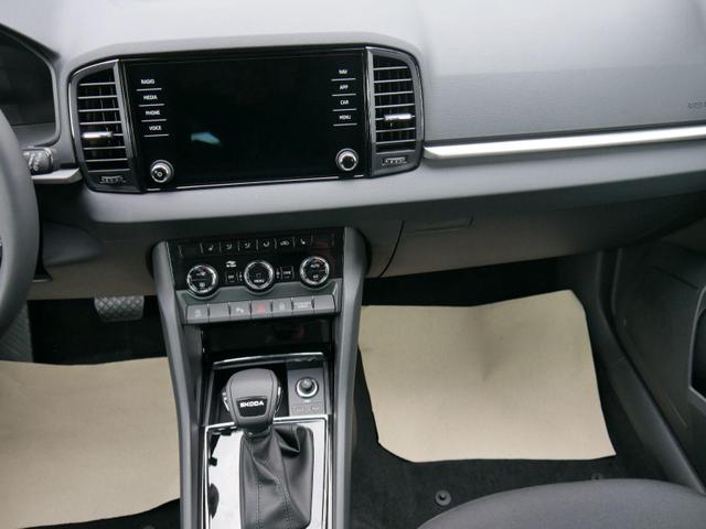 Skoda Karoq Edition Selection 130 Jahre 1,5 TSI DSG*NAVI-ÜBER-SMARTLINK*PDC*KAMERA*LED*SHZ*TEMPOMAT 