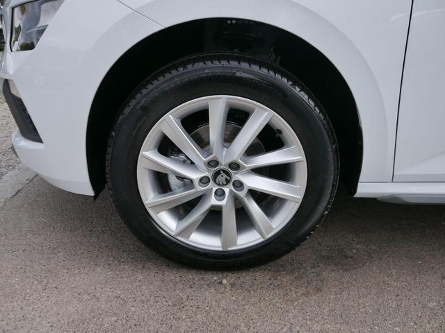 Skoda Kamiq 130 Jahre Premium 1,5 TSI DSG*KAMERA*PDC*SMARTLINK*AHK-SCHWENKBAR*LED*SHZ* 