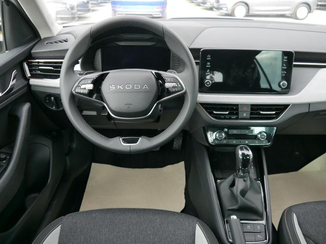 Skoda Kamiq 130 Jahre Premium 1,5 TSI DSG*KAMERA*PDC*SMARTLINK*AHK-SCHWENKBAR*LED*SHZ* 
