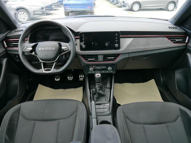 Skoda Kamiq Selection 1,5 TSI SELECTION*NAVI-ÜBER-SMARTLINK*PDC*KAMERA*LED*SHZ*TEMPOMAT 