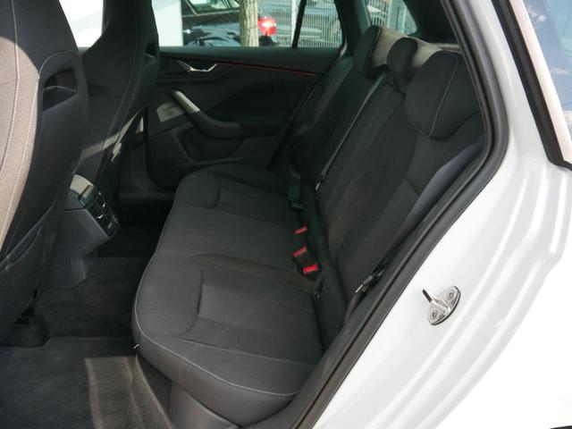 Skoda Kamiq Selection 1,5 TSI SELECTION*NAVI-ÜBER-SMARTLINK*PDC*KAMERA*LED*SHZ*TEMPOMAT 