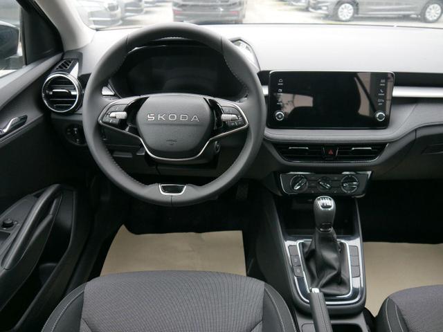 Skoda Fabia Selection 1.0 TSI *NAVI-ÜBER-SMARTLINK*LED*PDC-HI*SHZ*KLIMA*BLUETOOTH 