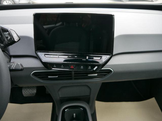 Volkswagen ID.3 PRO PERFORMANCE* ACC * LED NAVI PARKTRONIC 18 ZOLL KLIMAAUTOMATIK DACH SCHWARZ 