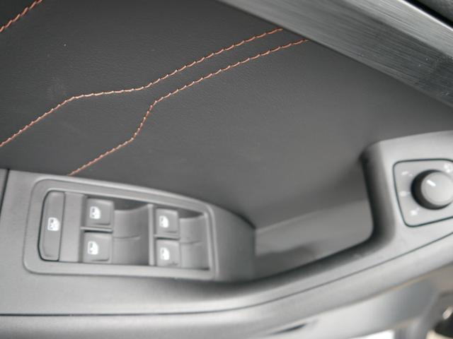 Cupra Ateca 2,0 TSI DSG 4x4*AHK-SCHWENKBAR*NAVI*PDC*KAMERA*ACC*SHZ*LED*TEMPOMAT*19-ZOLL 