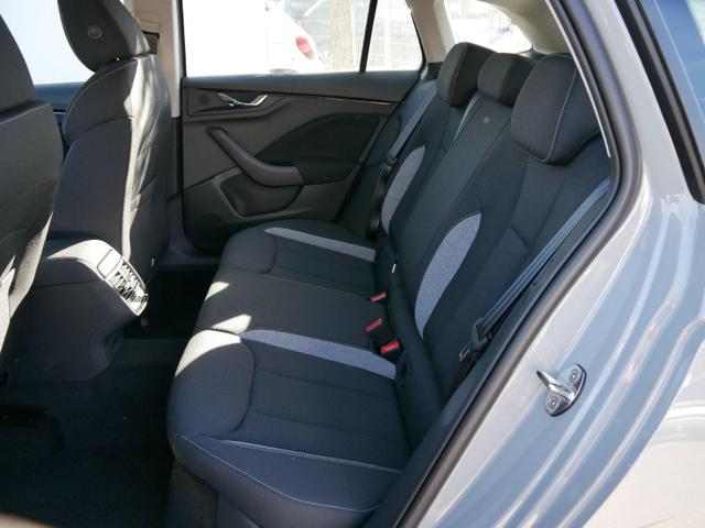 Skoda Scala Selection 1.5 TSI DSG*NAVI-ÜBER-SMARTLINK*PDC-HI*LED*TEMPOMAT*SHZ*KLIMA*DAB 