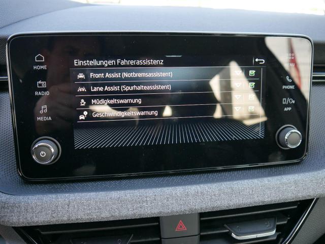 Skoda Scala Selection 1.5 TSI DSG*NAVI-ÜBER-SMARTLINK*PDC-HI*LED*TEMPOMAT*SHZ*KLIMA*DAB 