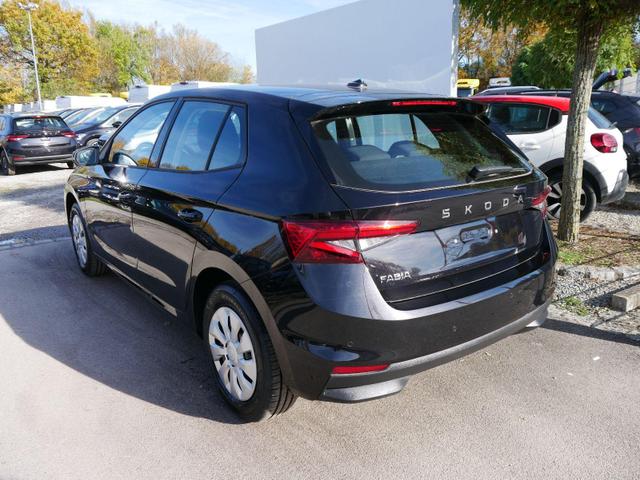 Skoda Fabia Selection 1.0 TSI DSG*NAVI-ÜBER-SMARTLINK*LED*PDC-HI*SHZ*DAB*KLIMA 