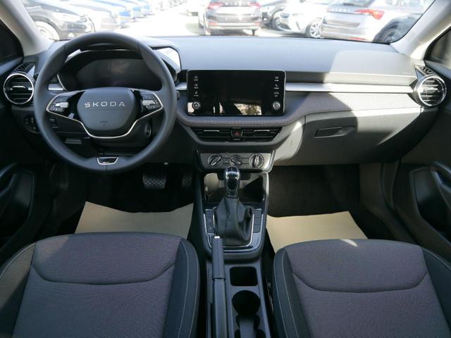 Skoda Fabia Selection 1.0 TSI DSG*NAVI-ÜBER-SMARTLINK*LED*PDC-HI*SHZ*DAB*KLIMA 