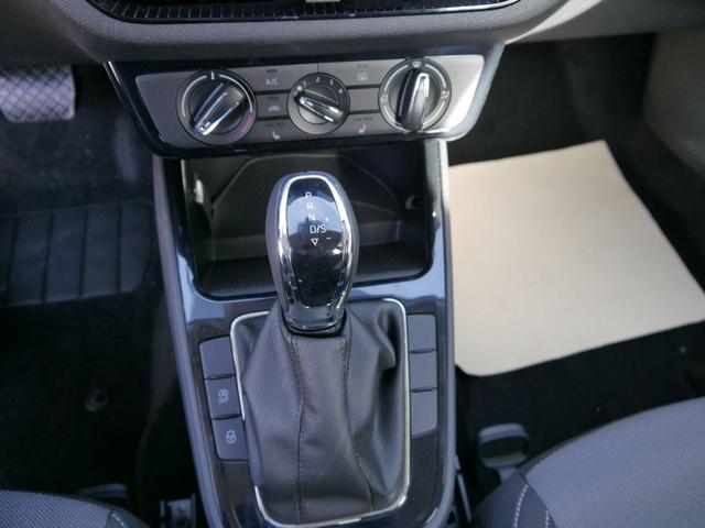 Skoda Fabia Selection 1.0 TSI DSG*NAVI-ÜBER-SMARTLINK*LED*PDC-HI*SHZ*DAB*KLIMA 