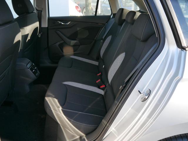 Skoda Scala Selection 1.5 TSI DSG*NAVI-ÜBER-SMARTLINK*PDC-HI*LED*TEMPOMAT*SHZ*KLIMA*DAB 