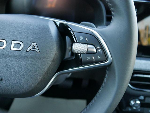 Skoda Scala Selection 1.5 TSI DSG*NAVI-ÜBER-SMARTLINK*PDC-HI*LED*TEMPOMAT*SHZ*KLIMA*DAB 