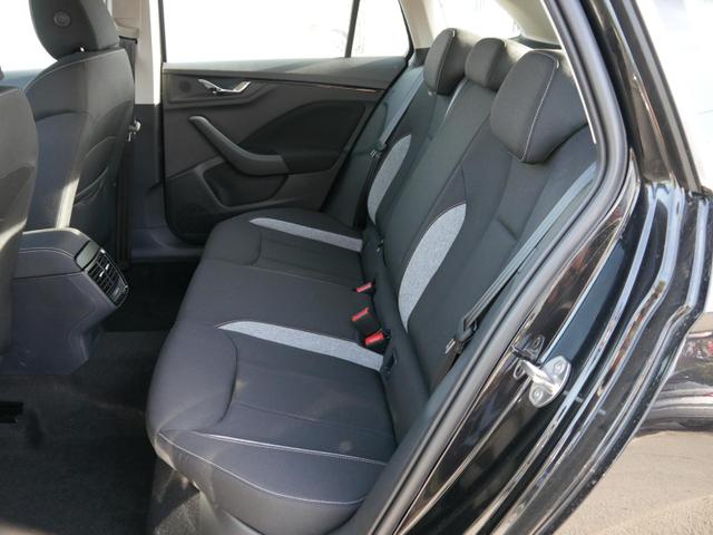Skoda Scala Selection 1.5 TSI DSG*NAVI-ÜBER-SMARTLINK*PDC-HI*LED*TEMPOMAT*SHZ*KLIMA*DAB 