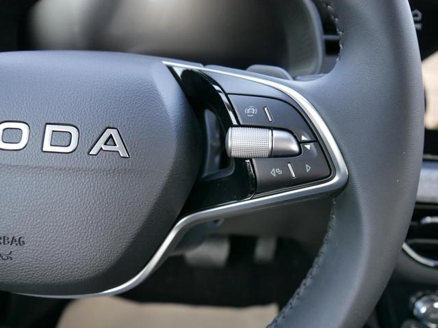 Skoda Scala Selection 1.5 TSI DSG*NAVI-ÜBER-SMARTLINK*PDC-HI*LED*TEMPOMAT*SHZ*KLIMA*DAB 