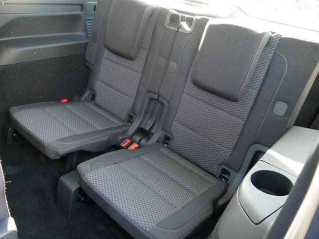 Volkswagen Touran COMFORTLIN 1.5 TSI DSG COMFORTLINE*ACC*LED*PDC*KAMERA*NAVI*SHZ* 7-SITZER 17-ZOLL 