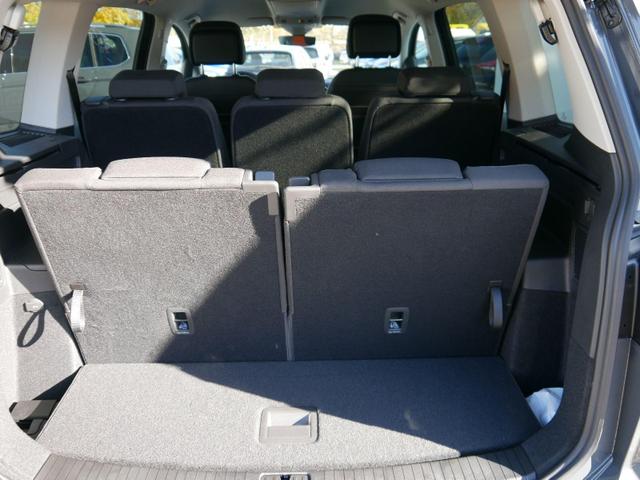 Volkswagen Touran Comfortline 2,0 TDI DSG*ACC*PDC*LED*NAVI*SHZ*KAMERA*EL-HECKKLAPPE*7-SITZER 