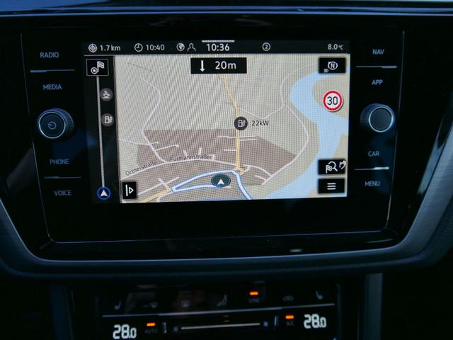 Volkswagen Touran Comfortline 2,0 TDI DSG*ACC*PDC*LED*NAVI*SHZ*KAMERA*EL-HECKKLAPPE*7-SITZER 