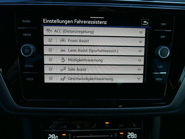 Volkswagen Touran Comfortline 2,0 TDI DSG*ACC*PDC*LED*NAVI*SHZ*KAMERA*EL-HECKKLAPPE*7-SITZER 