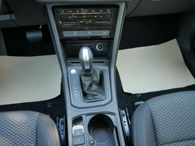 Volkswagen Touran Comfortline 2,0 TDI DSG*ACC*PDC*LED*NAVI*SHZ*KAMERA*EL-HECKKLAPPE*7-SITZER 