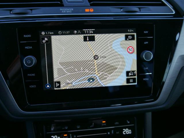 Volkswagen Touran Comfortline 2,0 TDI DSG*ACC*PDC*LED*NAVI*SHZ*KAMERA*EL-HECKKLAPPE*7-SITZER 