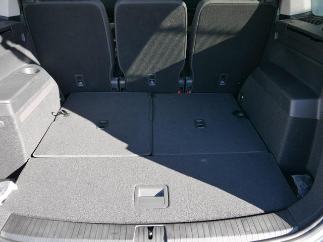 Volkswagen Touran Comfortline 2,0 TDI DSG*ACC*PDC*LED*NAVI*SHZ*KAMERA*EL-HECKKLAPPE*7-SITZER 