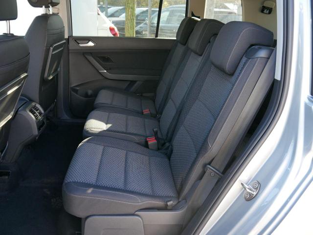 Volkswagen Touran Comfortline 2,0 TDI DSG*ACC*PDC*LED*NAVI*SHZ*KAMERA*EL-HECKKLAPPE*7-SITZER 