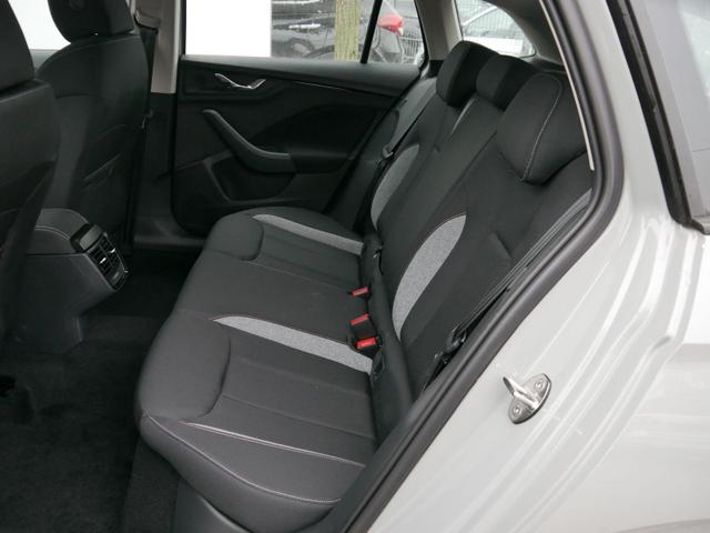 Scala Selection 1.0 TSI DSG*NAVI-ÜBER-SMARTLINK*PDC-HI*LED*TEMPOMAT*SHZ*DAB*KLIMA 