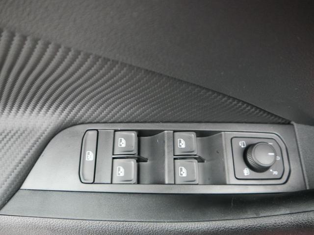 Kamiq Monte Carlo 1.5 TSI DSG*AHK-SCHWENKBAR*PDC-HI*LED*TEMPOMAT*SMARTLINK*SHZ 