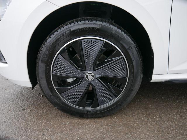 Skoda Kamiq Monte Carlo 1.5 TSI DSG*MATRIX-LED*SMARTLINK*PDC-HI*TEMPOMAT*SHZ*17-ZOLL 